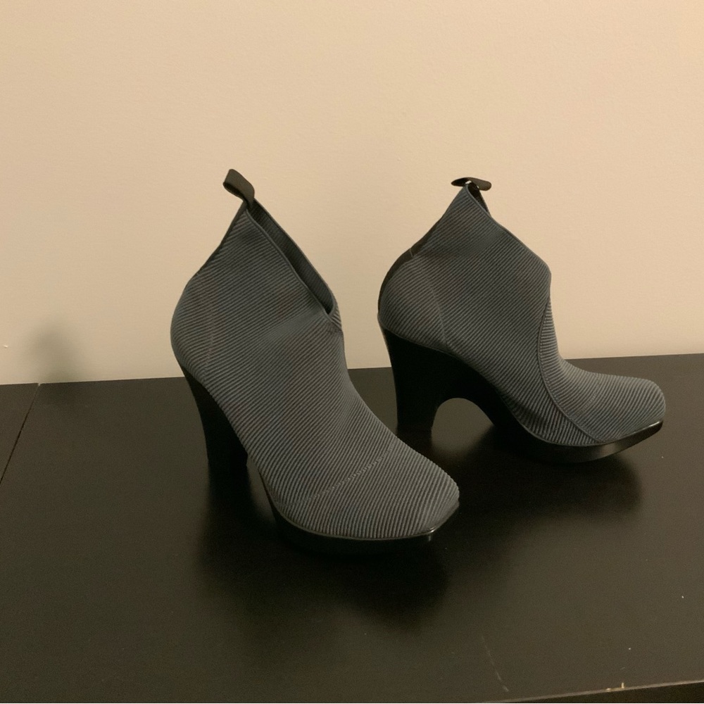 LOVIN’ ANKLE BOOTS BY CHARLESTON SHOE CO.